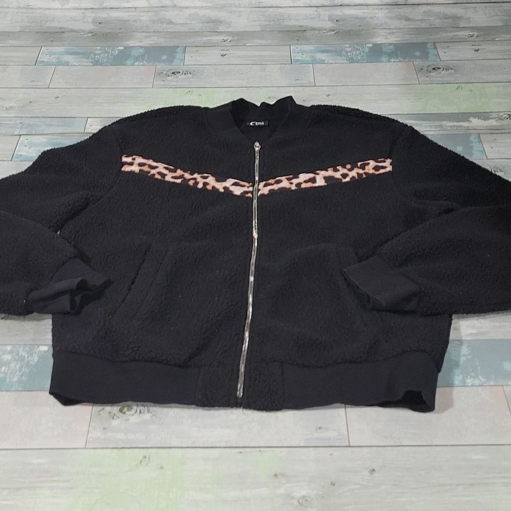 ZYIA Active Leopard Print Coat sz XXL